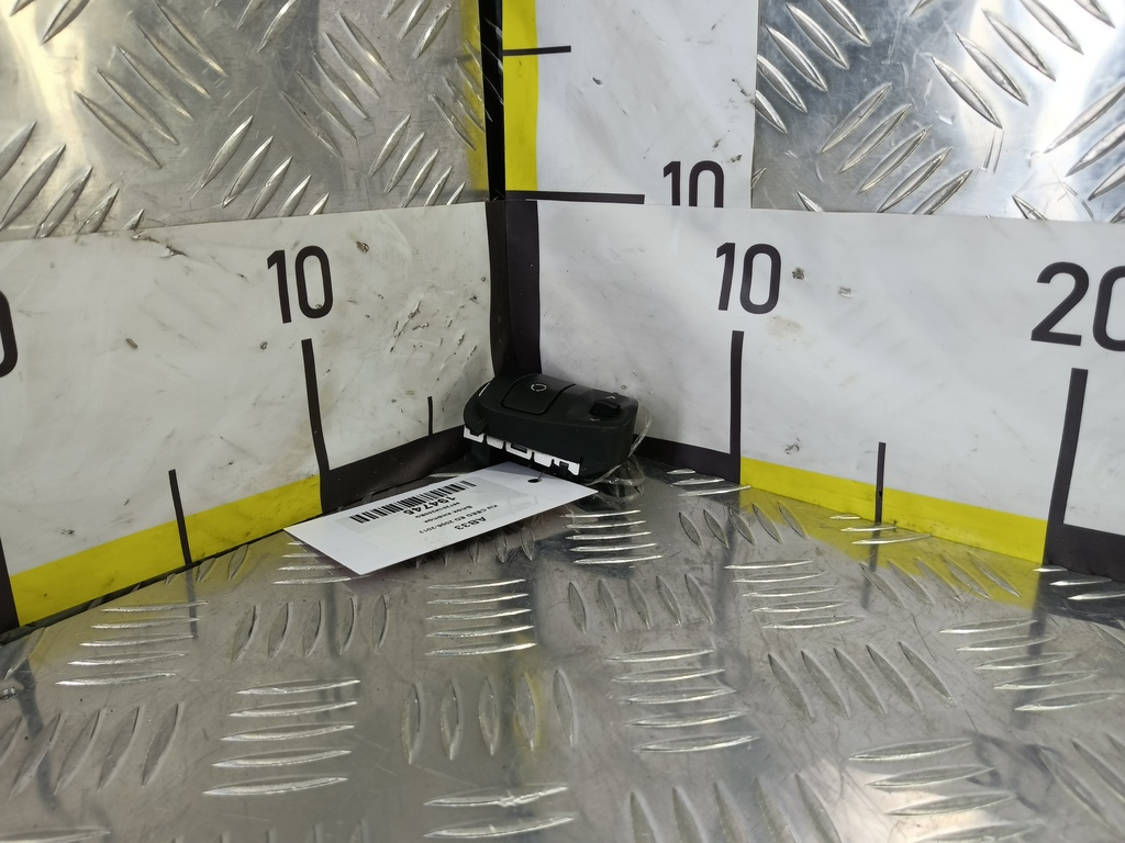 блок кнопок Kia Ceed  967201H200EQ, 980 рублей, Москва