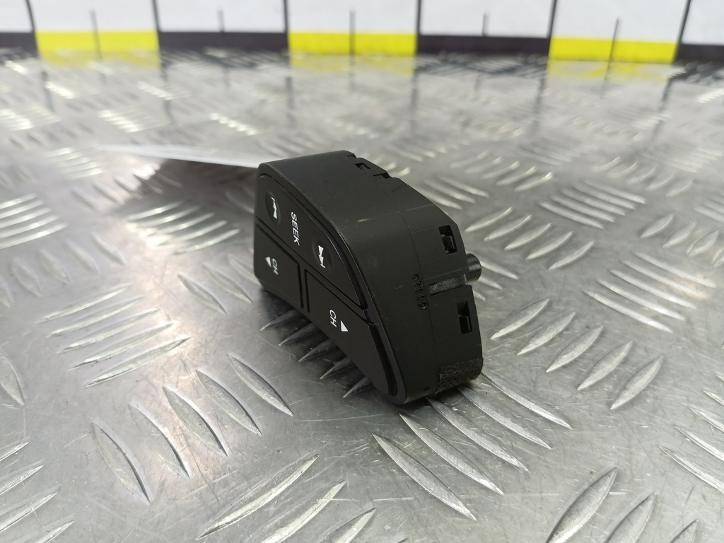 блок кнопок Kia Ceed  967101H100EQ, 630 рублей, Москва