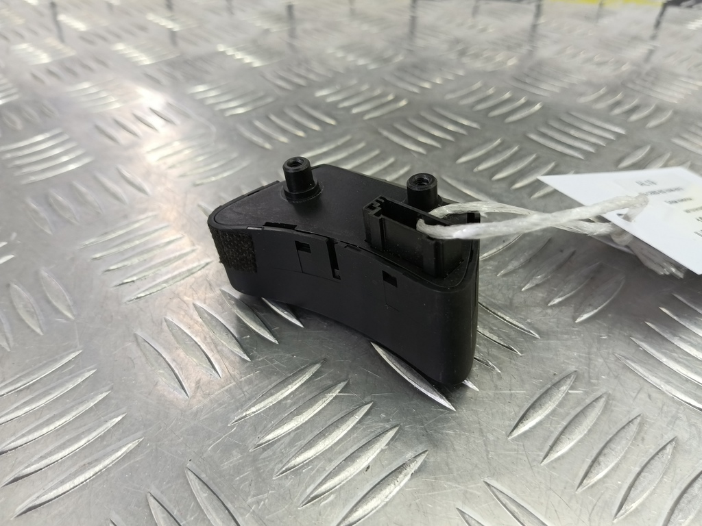 блок кнопок Kia Ceed  967101H100EQ, 630 рублей, Москва