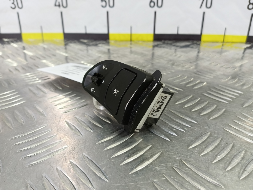 блок кнопок Kia Ceed  967201H100EQ, 980 рублей, Москва