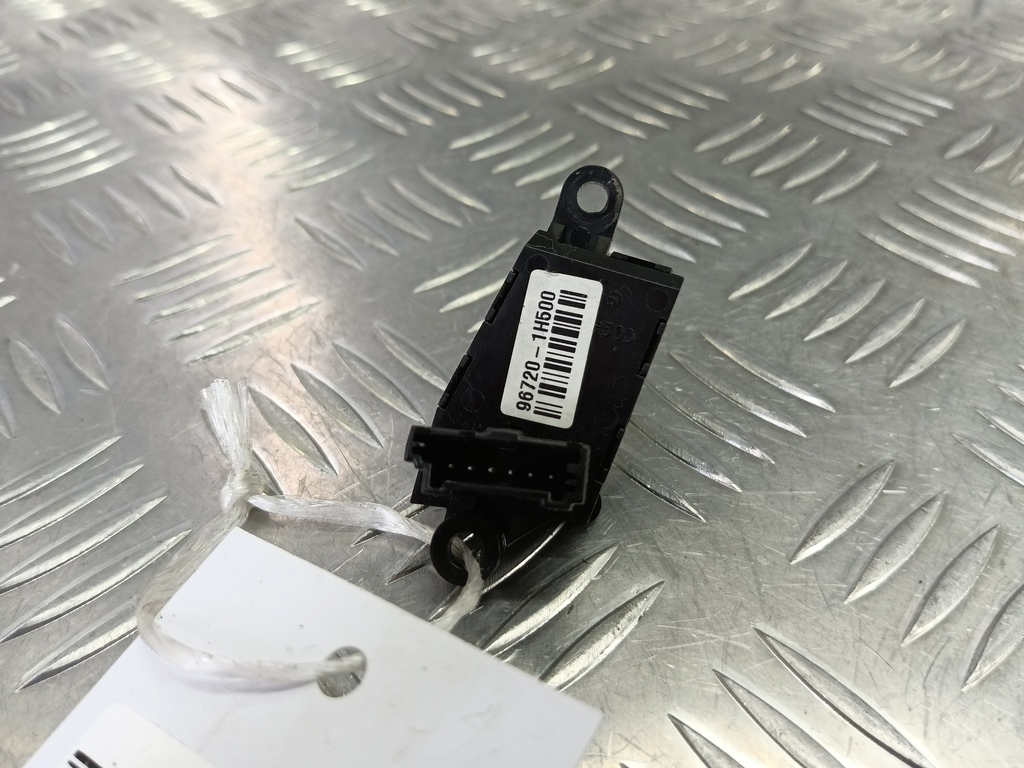 блок кнопок Kia Ceed  967201H500AL4, 2240 рублей, Москва