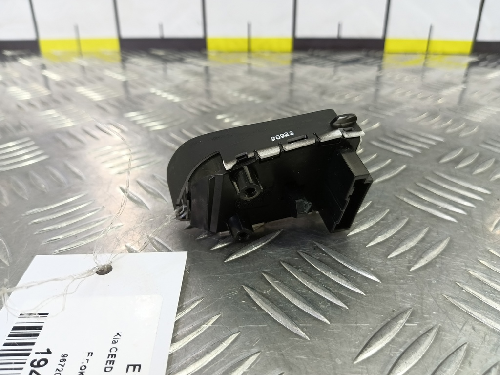 блок кнопок Kia Ceed  967201H300EQ, 2240 рублей, Москва