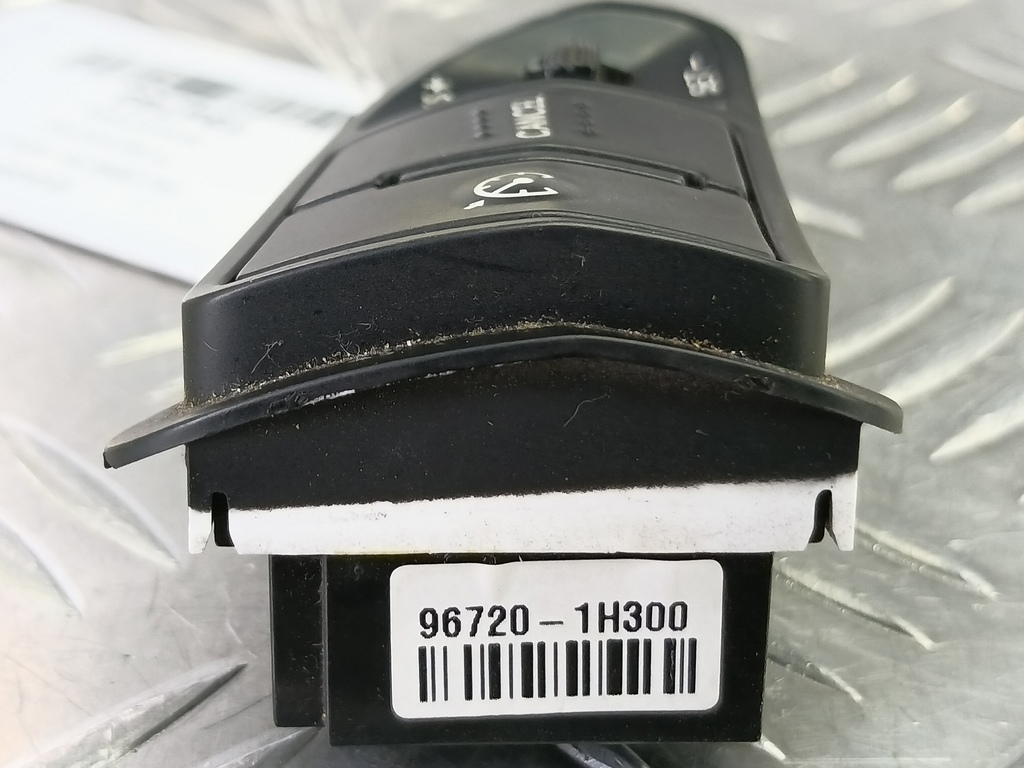 блок кнопок Kia Ceed  967201H300EQ, 2240 рублей, Москва