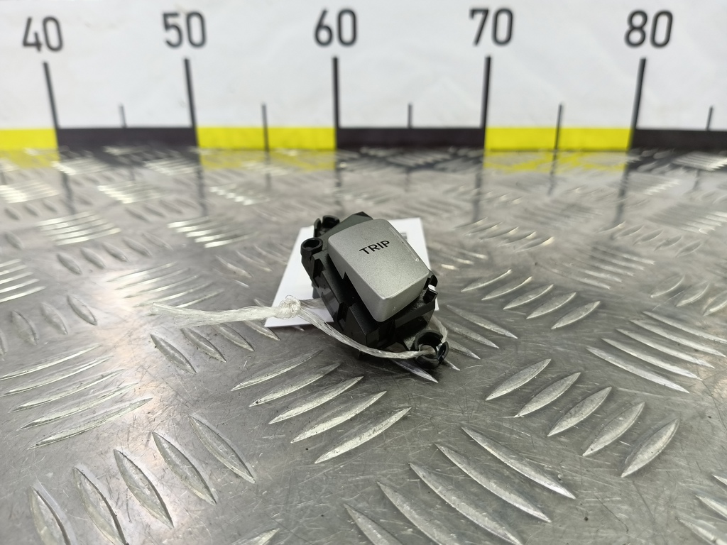 кнопка tip Kia Ceed  967201H550AL4, 630 рублей, Москва