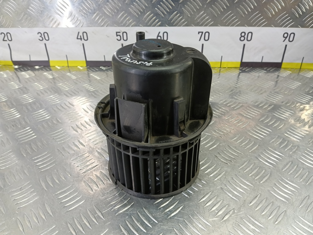 моторчик отопителя FORD Transit  7188531, 2130 рублей, Москва