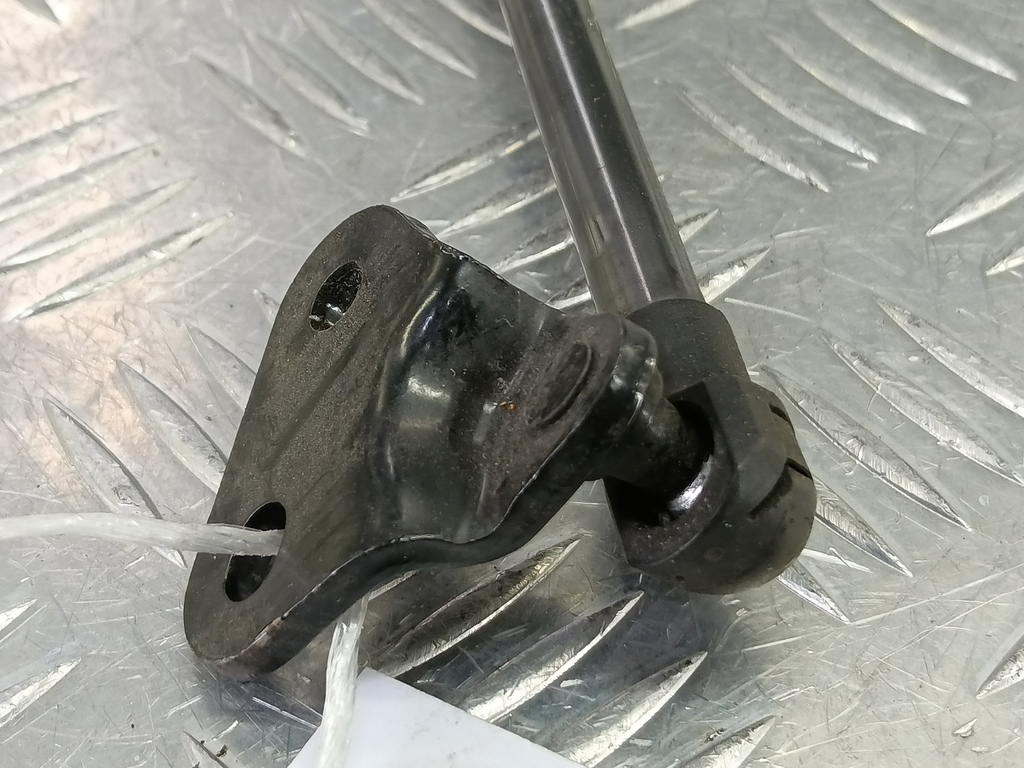 амортизатор крышки багажника CHEVROLET  ORLANDO  95985322, 1210 рублей, Москва