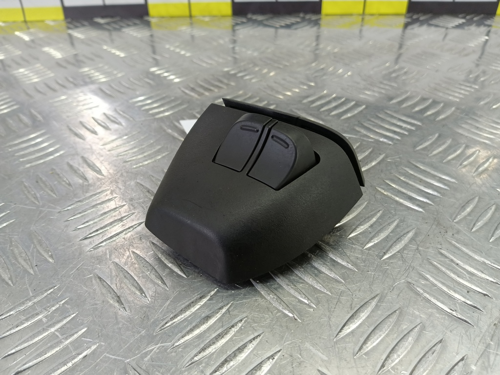 блок кнопок HONDA CR-V 2.0 4WD MT (150 л.с.)CR-V  III (2006—2009) Внедорожник 35890SWAE11, 860 рублей, Москва