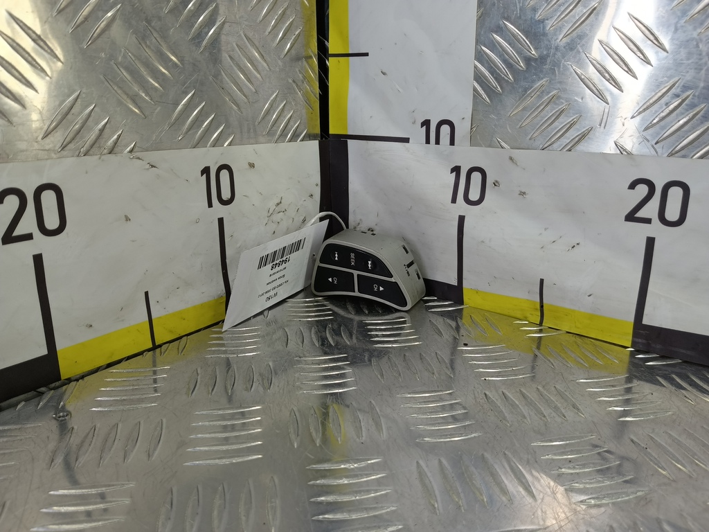 блок кнопок Kia Ceed  967101H1001S, 630 рублей, Москва