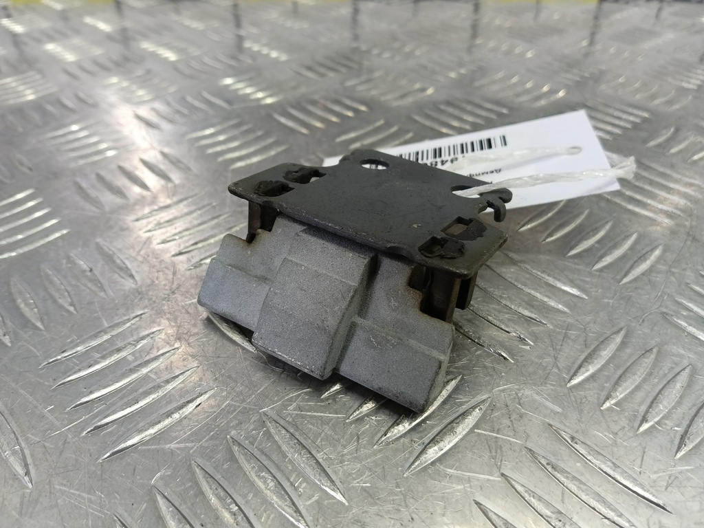 демпфер рулевого колеса Kia SPORTAGE  561702E700, 980 рублей, Москва