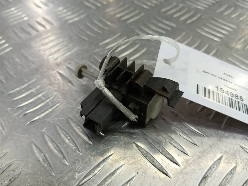 датчик педали сцепления FORD   1439868, 1320 рублей, Москва