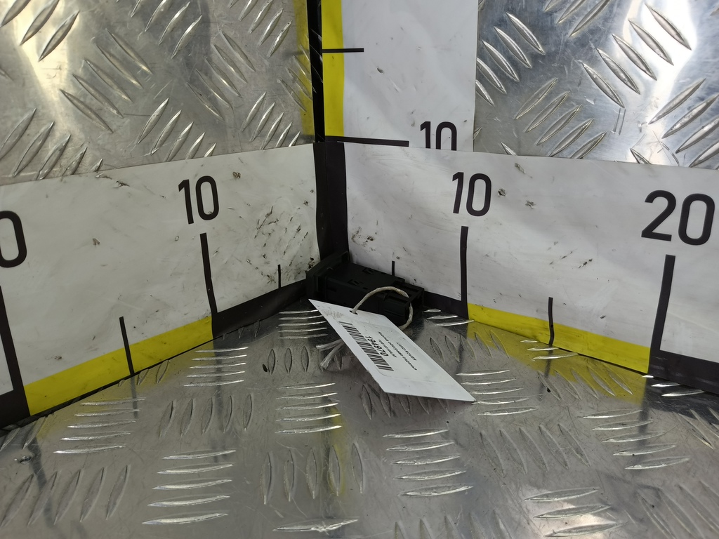 кнопка обогрева сидений LAND ROVER FREELANDER  YUG103100LNF, 980 рублей, Москва