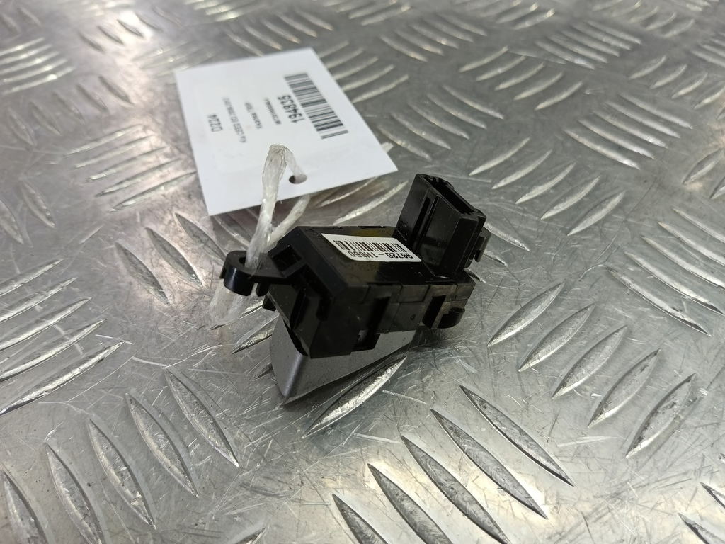 кнопка tip Kia Ceed  967201H550AL4, 630 рублей, Москва