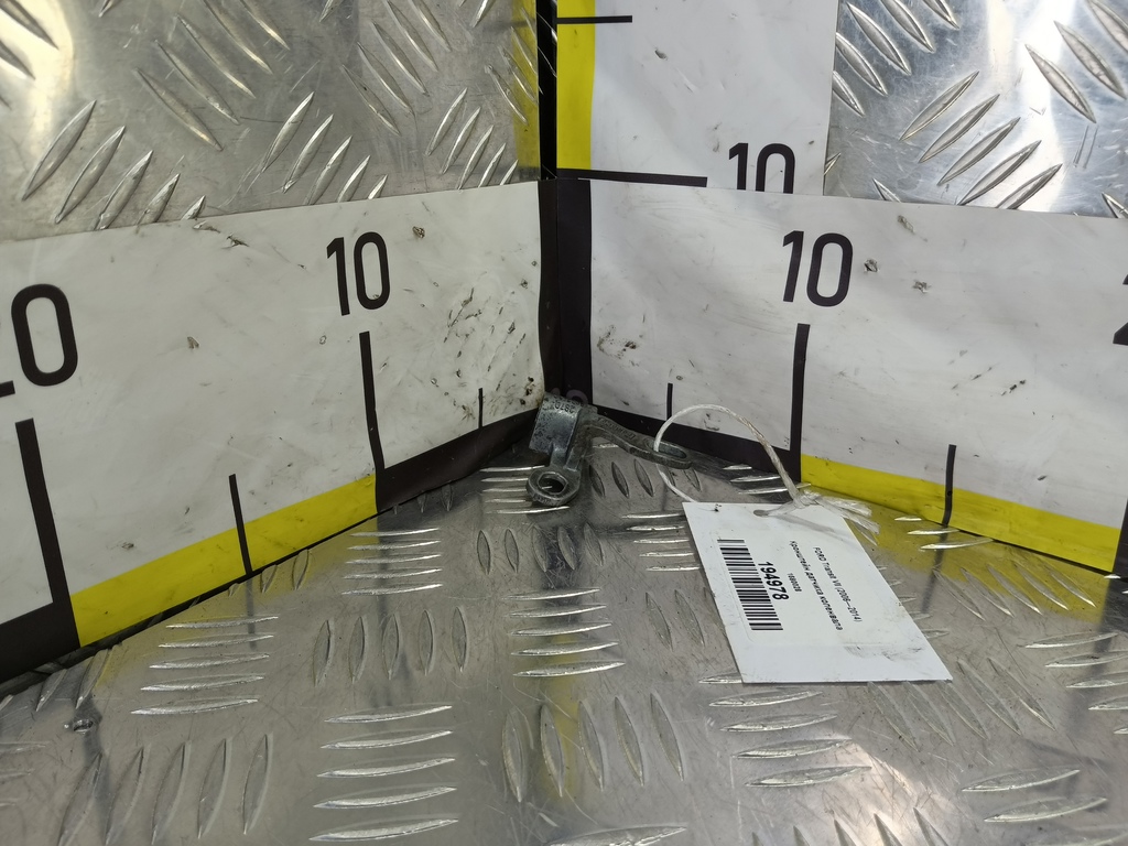 кронштейн датчика коленвала FORD Transit  1680028, 1210 рублей, Москва