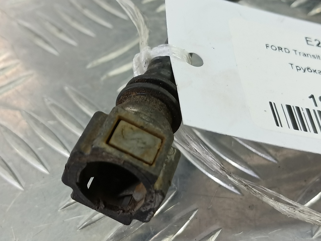 трубка радиатора FORD Transit  1370866, 2700 рублей, Москва