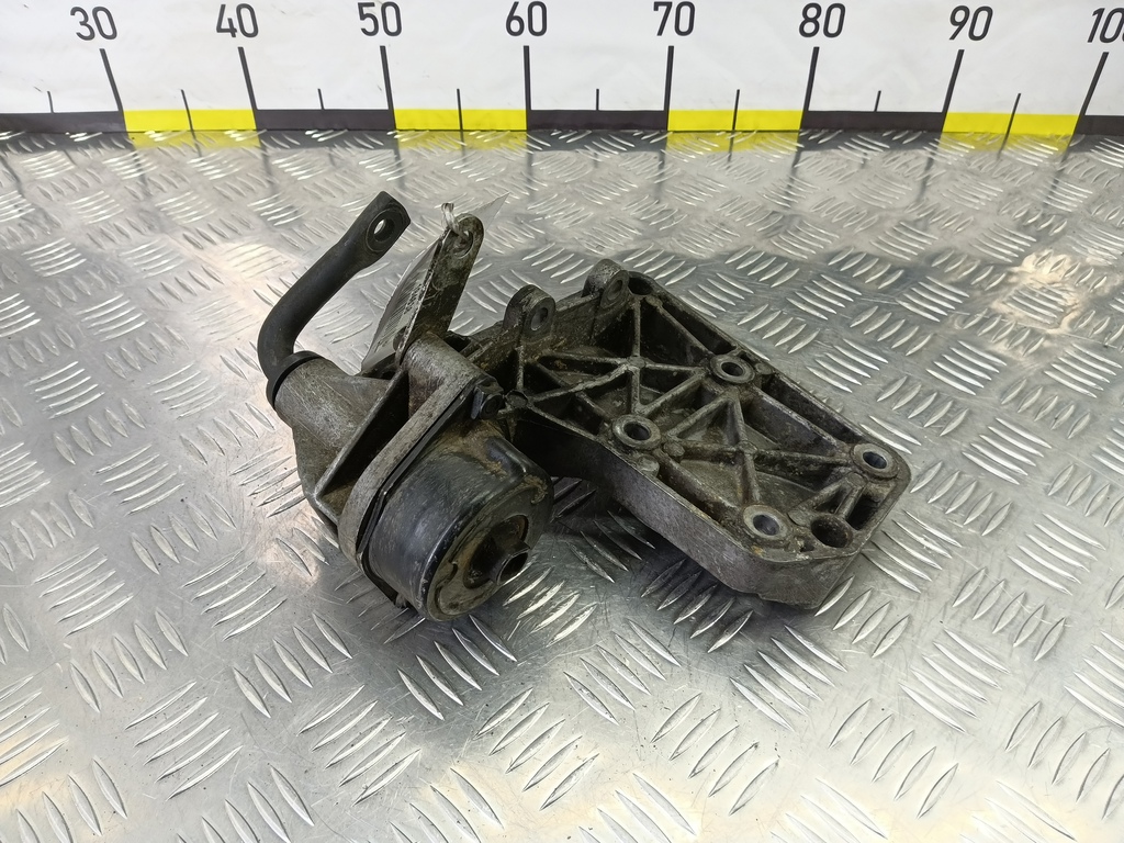 кронштейн компрессора кондиционера LAND ROVER RANGE ROVER  JPD000050, 5230 рублей, Москва