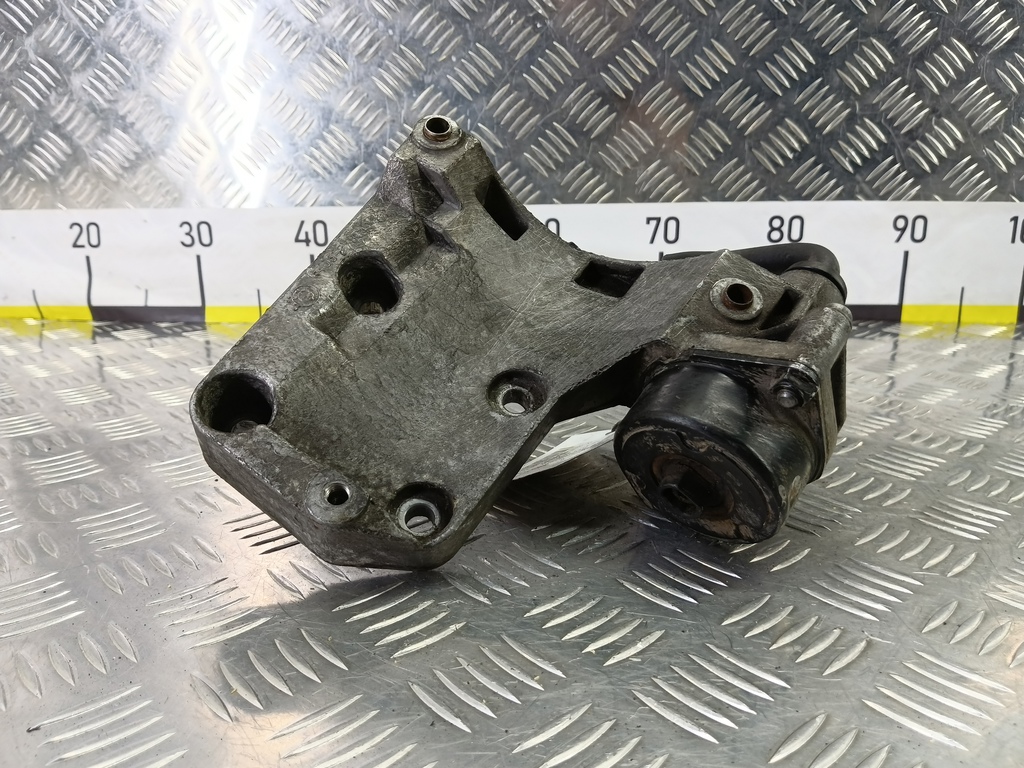 кронштейн компрессора кондиционера LAND ROVER RANGE ROVER  JPD000050, 5230 рублей, Москва