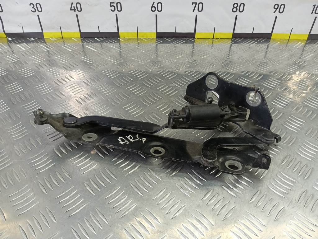 петля крышки багажника Jaguar XF 3.0 AT (238 л.с.)XF  I (2007—2011) Седан C2Z12578, 980 рублей, Москва