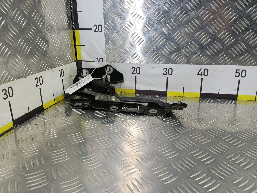 петля крышки багажника Jaguar XF 2.7 AT (207 л.с.)XF  I (2007—2011) Седан C2Z12577, 1670 рублей, Москва