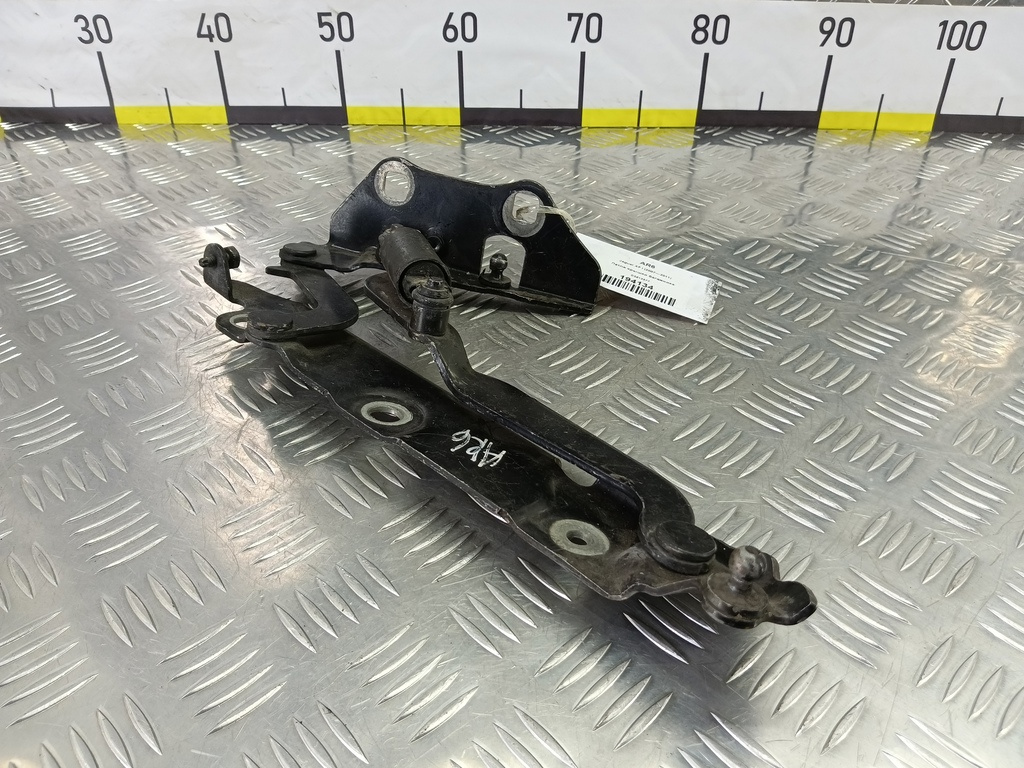 петля крышки багажника Jaguar XF 3.0 AT (238 л.с.)XF  I (2007—2011) Седан C2Z12577, 1670 рублей, Москва