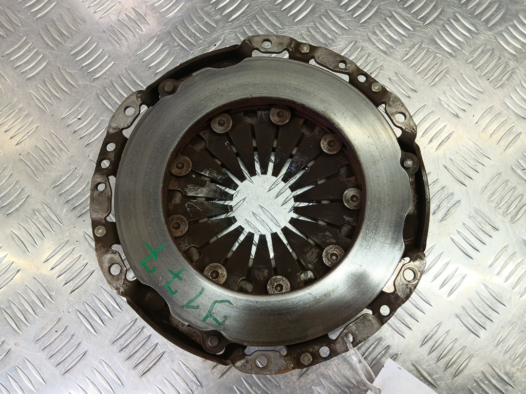 корзина сцепления Renault Duster  8200749475, 1210 рублей, Москва