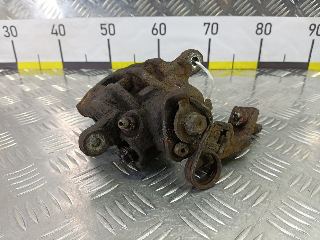 суппорт HONDA Civic 1.8 MT (140 л.с.)Civic  VIII (2005—2009) Хетчбэк 43018SMGE01, 4200 рублей, Москва