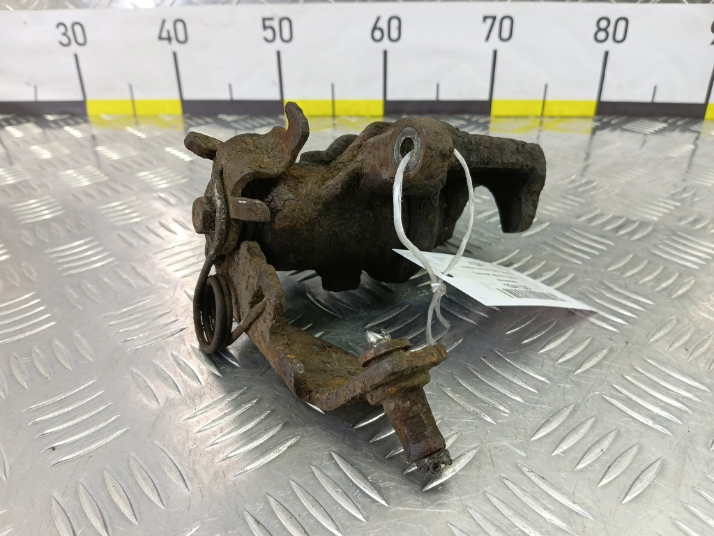 суппорт HONDA Civic 1.8 MT (140 л.с.)Civic  VIII (2005—2009) Хетчбэк 43018SMGE01, 4200 рублей, Москва