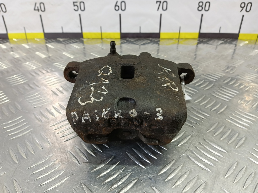 суппорт MITSUBISHI PAJERO  MR510541, 3850 рублей, Москва