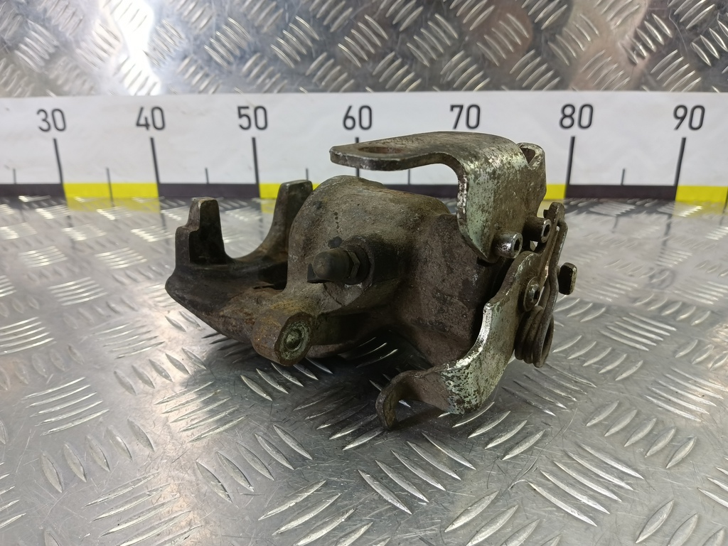 суппорт FORD Transit  1521636, 4430 рублей, Москва