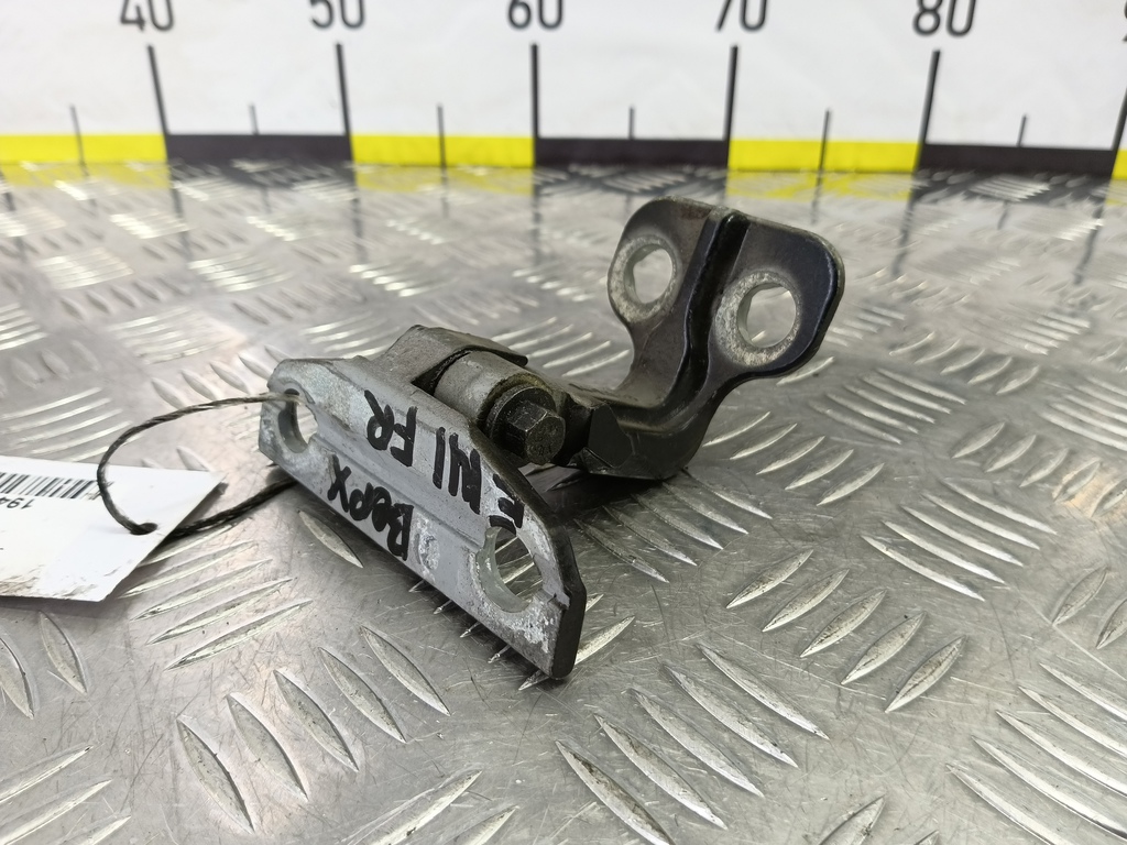 петля двери Jaguar XF 2.7 AT (207 л.с.)XF  I (2007—2011) Седан C2Z3107, 980 рублей, Москва