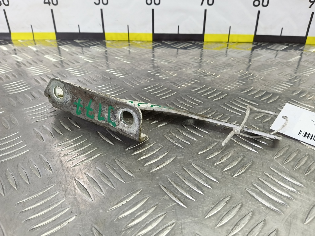 петля капота Renault Duster  654016409R, 2700 рублей, Москва