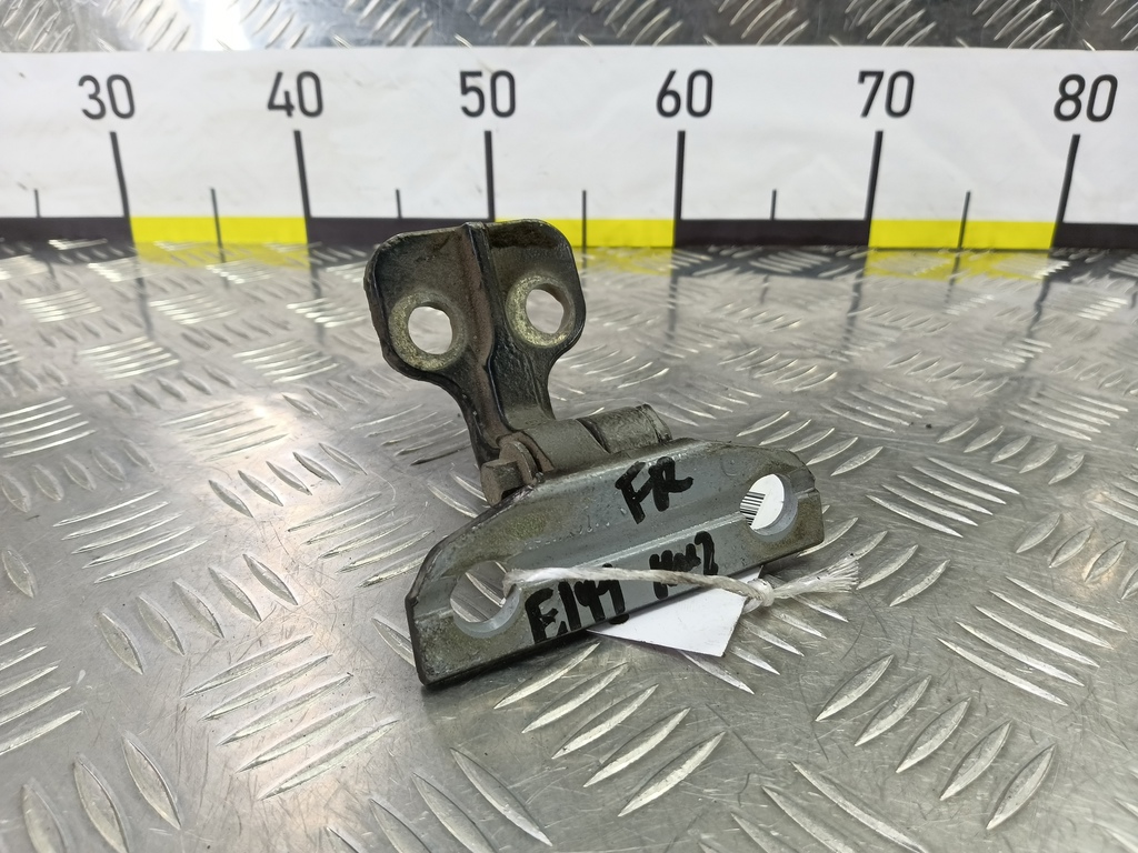 петля двери Jaguar XF 2.7 AT (207 л.с.)XF  I (2007—2011) Седан C2Z3105, 750 рублей, Москва