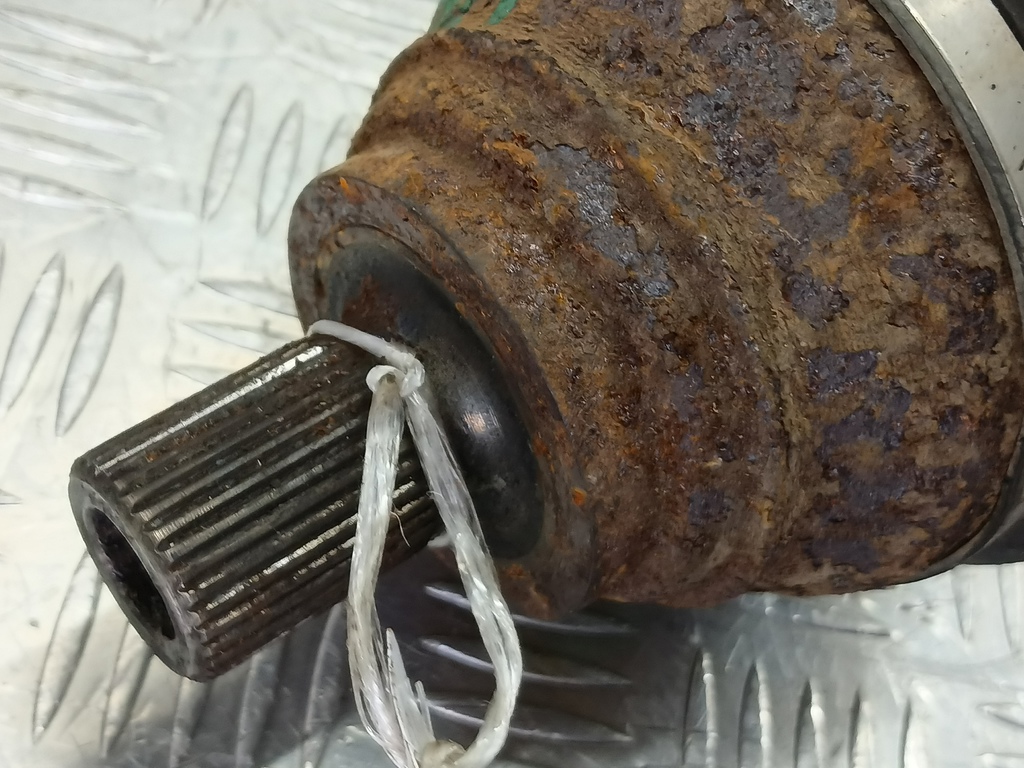 привод Volkswagen Caddy  2K0407271E, 4660 рублей, Москва