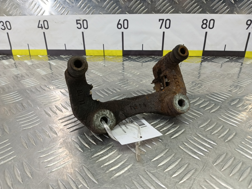 скоба суппорта MAZDA 6  GJ6A26281, 2470 рублей, Москва