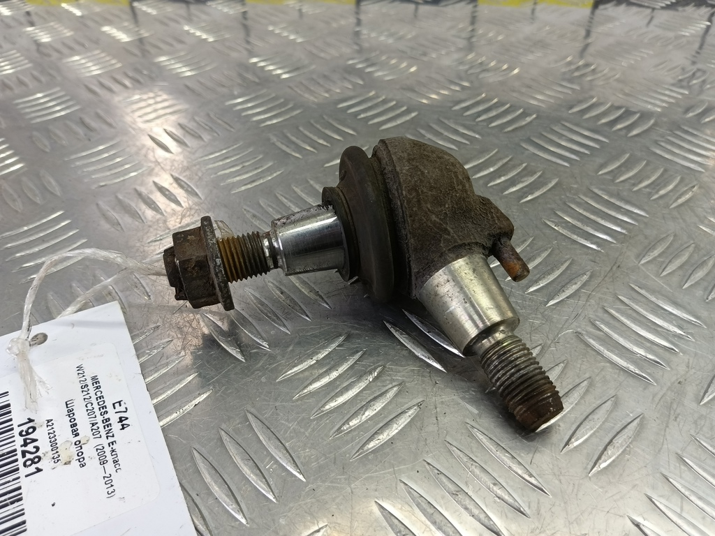 шаровая опора MERCEDES-BENZ E-класс E 220d 2.1 5G-Tronic (170 л.с.)E-класс  W212/S212/C207/A207 (2009—2013) Седан A2123300135, 750 рублей, Москва