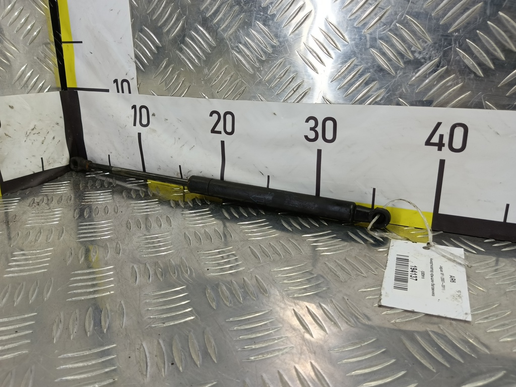 амортизатор крышки багажника Jaguar XF 3.0 AT (238 л.с.)XF  I (2007—2011) Седан C2Z2615, 750 рублей, Москва