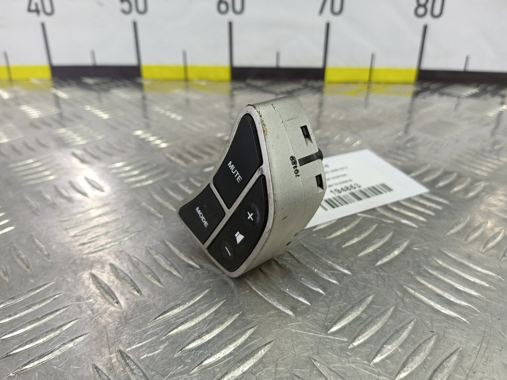 блок кнопок Kia Ceed  967101H2001S, 630 рублей, Москва