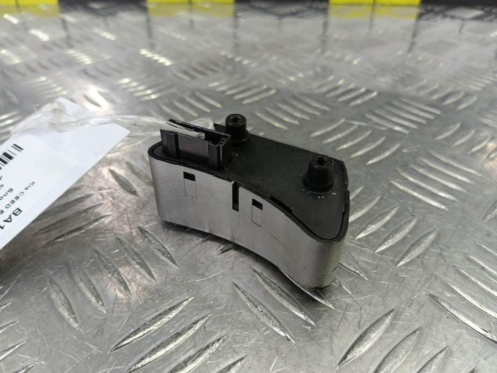 блок кнопок Kia Ceed  967101H2001S, 630 рублей, Москва