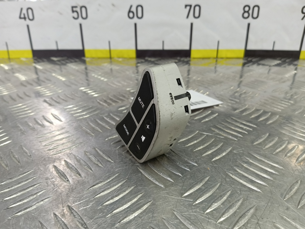 блок кнопок Kia Ceed  967101H2001S, 630 рублей, Москва