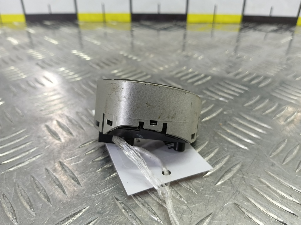 блок кнопок Kia Ceed  967101H2001S, 630 рублей, Москва