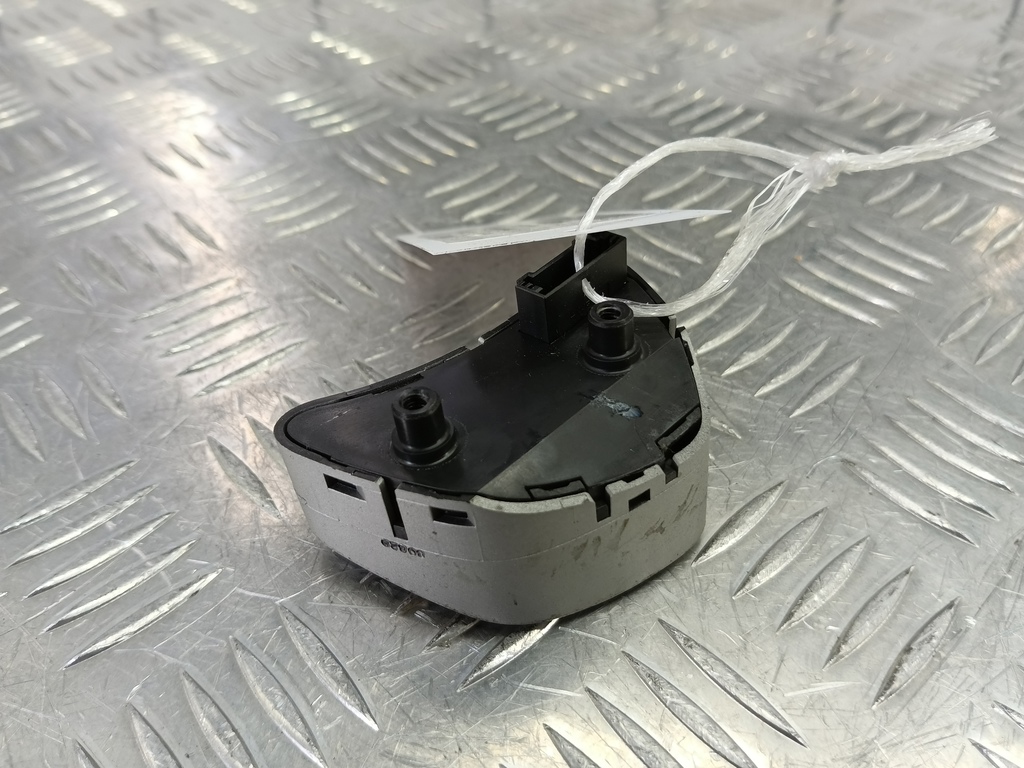 блок кнопок Kia Ceed  967101H2001S, 630 рублей, Москва