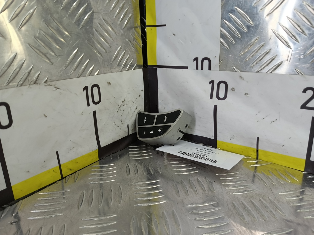 блок кнопок Kia Ceed  967101H2001S, 630 рублей, Москва