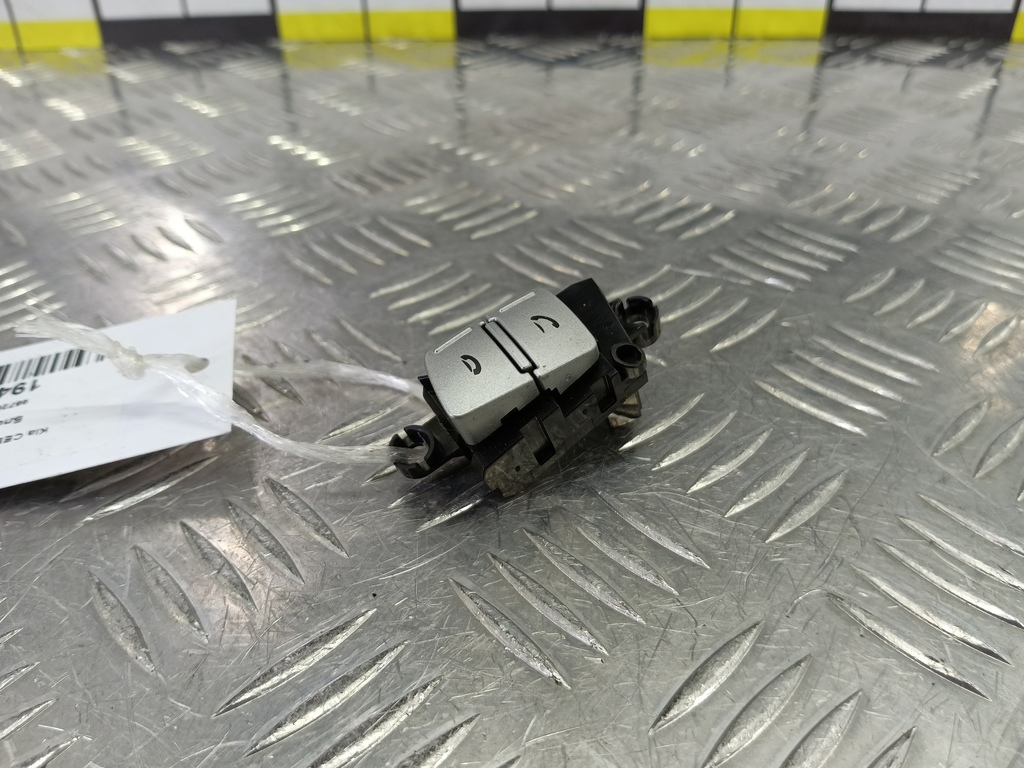 блок кнопок Kia Ceed  967201H500AL4, 2240 рублей, Москва