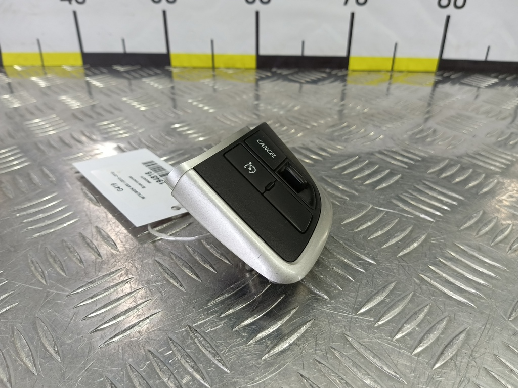 блок кнопок MITSUBISHI ASX  8602A070, 5000 рублей, Москва