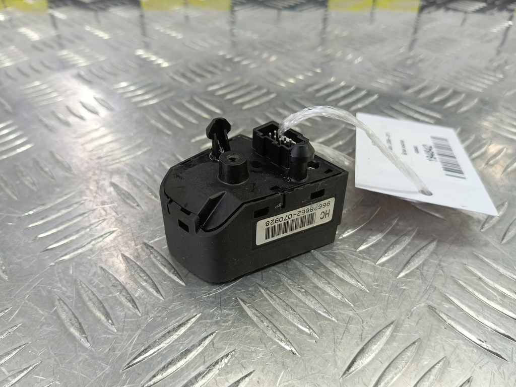 блок кнопок Opel Antara  4806563, 860 рублей, Москва