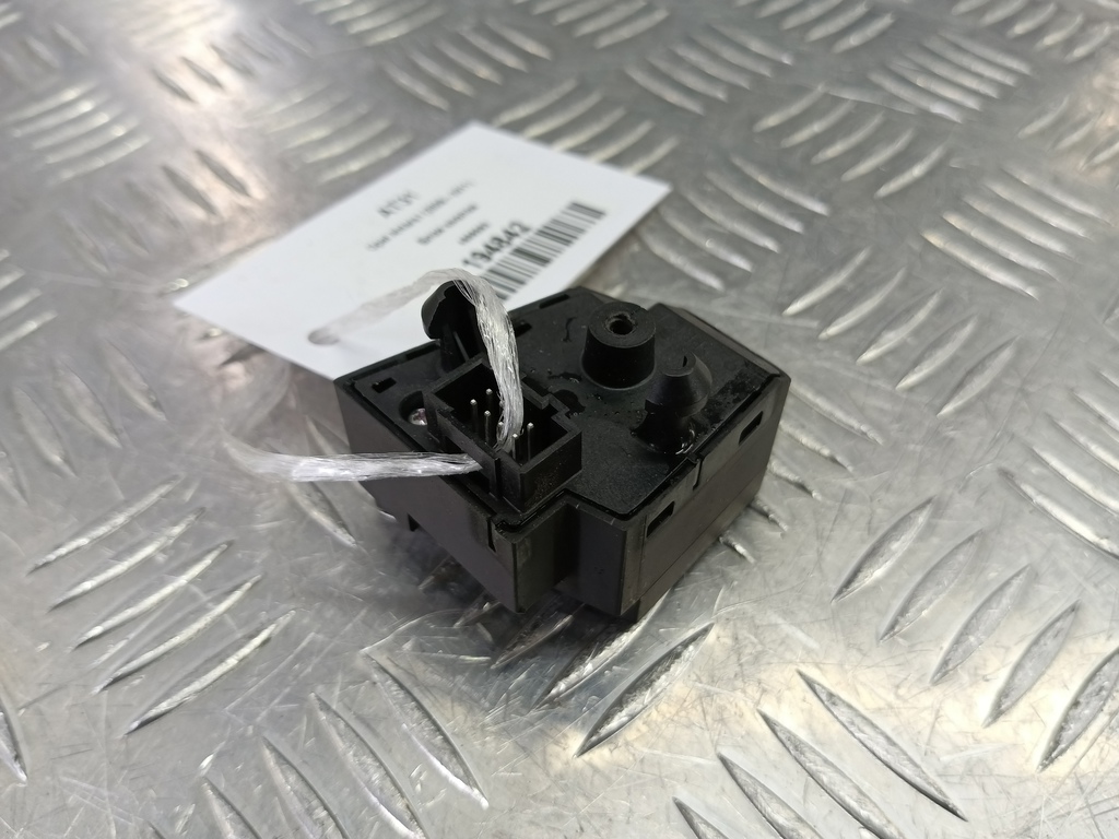 блок кнопок Opel Antara  4806563, 860 рублей, Москва