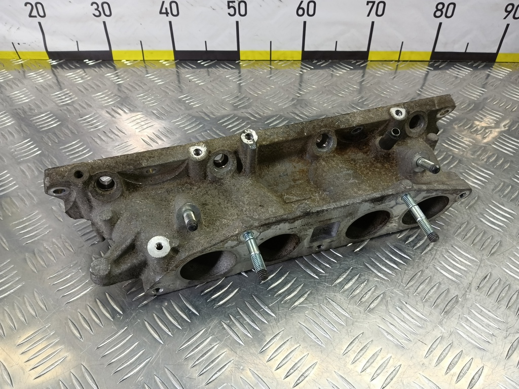 коллектор впускной HONDA CR-V 2.0 AT (150 л.с.)CR-V  II (2001—2004) Внедорожник 17050PNE000, 750 рублей, Москва
