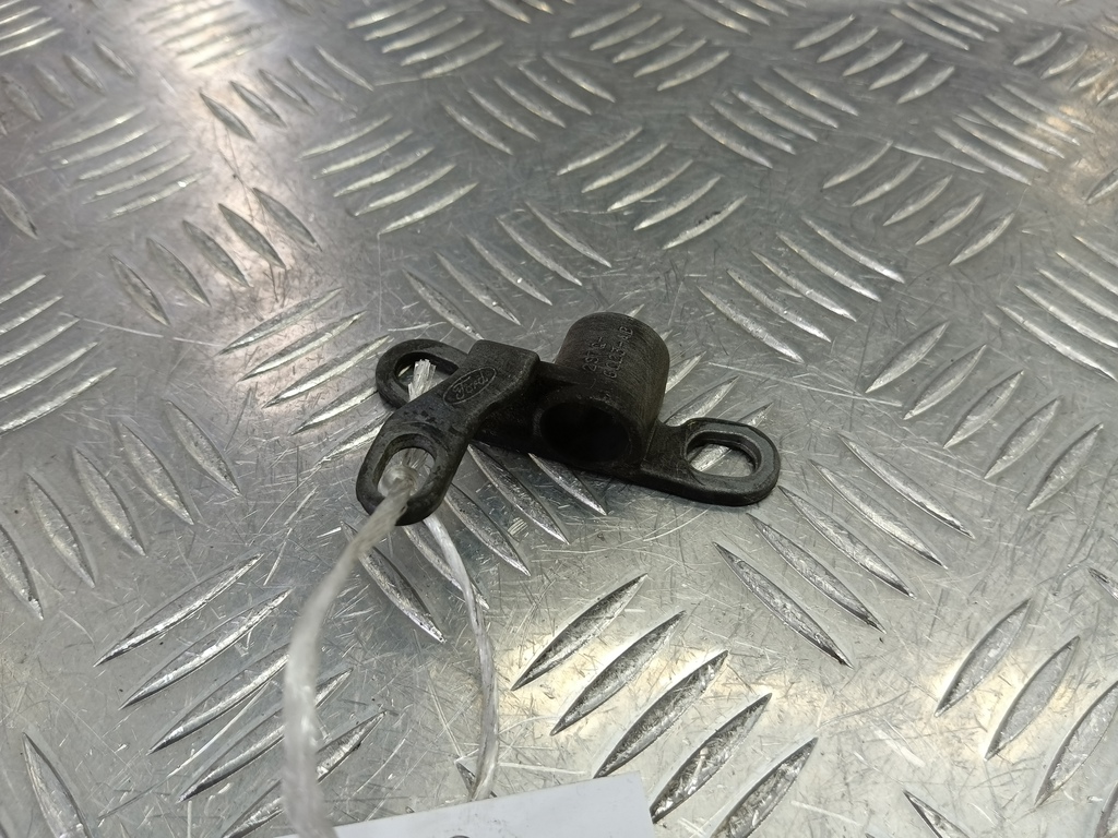 кронштейн датчика коленвала FORD Transit  1680028, 1210 рублей, Москва