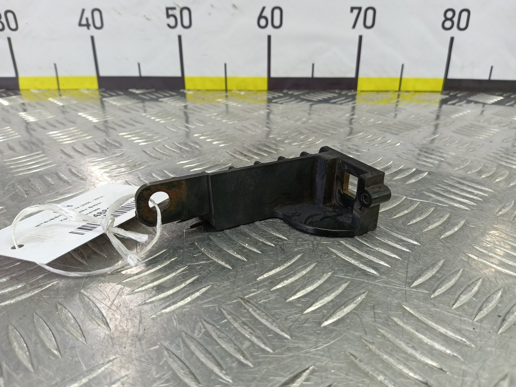 кронштейн фары MITSUBISHI L200  2.5 DI-D 4WD MT (178 л.с.)L200  IV (2006—2014) Пикап MN167868, 860 рублей, Москва