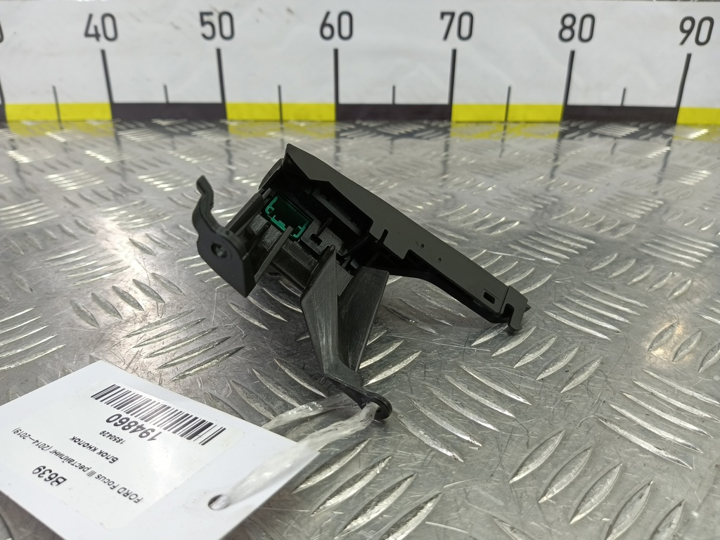 блок кнопок FORD Focus 2.0 AMT (160 л.с.)Focus  III рестайлинг (2014—2019) Седан 1850429, 1780 рублей, Москва