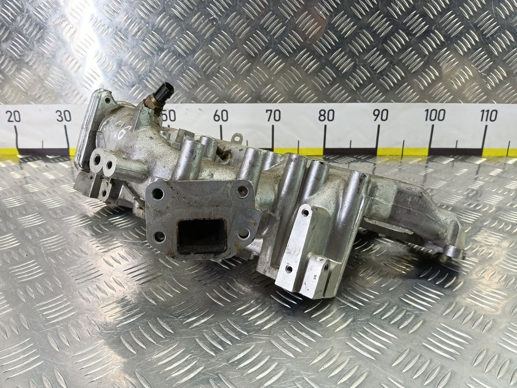 коллектор впускной MITSUBISHI L200   1540A046, 2130 рублей, Москва